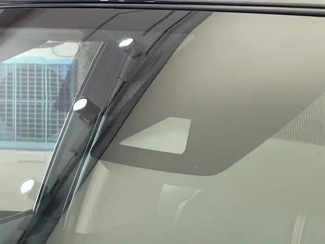 トヨタ ＲＡＶ４ ハイブリッド アドベンチャー 岩手県 2022(令4)年 4.1万km アティチュードブラックマイカ ４WD/ムーンルーフ/ハンズフリーパワーバックドア/トヨタセーフティセンス/プリクラッシュセーフティ/レーダークルーズコントロール/レーントレーシングアシスト/オートマチックハイビーム/クリアランスソナー/ロードサインアシスト/先行車発進告知機能/デジタルインナーミラー/AC100V1500Wアクセサリーコンセント/パワーシート/シートヒーター/シートベンチレーション/ステアリングヒーター/純正ディスプレイオーディオ/ナビキット/フルセグTV/バックカメラ/ETC2.0/ドライブレコーダー/LEDヘッドランプ