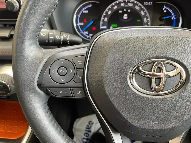 トヨタ ＲＡＶ４ ハイブリッド アドベンチャー 岩手県 2022(令4)年 4.1万km アティチュードブラックマイカ ４WD/ムーンルーフ/ハンズフリーパワーバックドア/トヨタセーフティセンス/プリクラッシュセーフティ/レーダークルーズコントロール/レーントレーシングアシスト/オートマチックハイビーム/クリアランスソナー/ロードサインアシスト/先行車発進告知機能/デジタルインナーミラー/AC100V1500Wアクセサリーコンセント/パワーシート/シートヒーター/シートベンチレーション/ステアリングヒーター/純正ディスプレイオーディオ/ナビキット/フルセグTV/バックカメラ/ETC2.0/ドライブレコーダー/LEDヘッドランプ