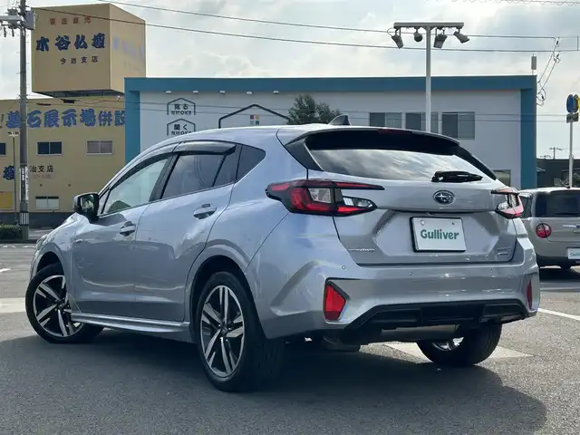 スバル インプレッサ ST－H 愛媛県 2024(令6)年 3.4万km アイスシルバーメタリック 登録時走行距離：33899Km/純正メーカーOPメモリナビ/フルセグTV/BT/AM/FM/ETC/Bカメラ/D+Nシートヒーター/D+Nパワーシート/ハンドルヒーター/追従クルコン/横滑り防止装置/衝突軽減システム/後コーナーセンサー/LEDヘッドライト/オートライト/フォグランプ/エンジンスタートボタン/スマートキー/スペアキー/純正アルミホイール