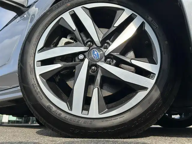 スバル インプレッサ ST－H 愛媛県 2024(令6)年 3.4万km アイスシルバーメタリック 登録時走行距離：33899Km/純正メーカーOPメモリナビ/フルセグTV/BT/AM/FM/ETC/Bカメラ/D+Nシートヒーター/D+Nパワーシート/ハンドルヒーター/追従クルコン/横滑り防止装置/衝突軽減システム/後コーナーセンサー/LEDヘッドライト/オートライト/フォグランプ/エンジンスタートボタン/スマートキー/スペアキー/純正アルミホイール