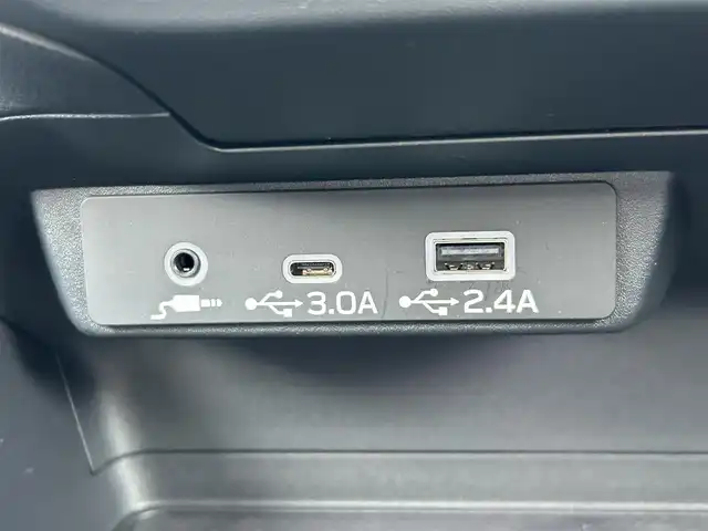 スバル インプレッサ ST－H 愛媛県 2024(令6)年 3.4万km アイスシルバーメタリック 登録時走行距離：33899Km/純正メーカーOPメモリナビ/フルセグTV/BT/AM/FM/ETC/Bカメラ/D+Nシートヒーター/D+Nパワーシート/ハンドルヒーター/追従クルコン/横滑り防止装置/衝突軽減システム/後コーナーセンサー/LEDヘッドライト/オートライト/フォグランプ/エンジンスタートボタン/スマートキー/スペアキー/純正アルミホイール