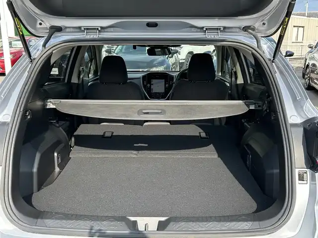 スバル インプレッサ ST－H 愛媛県 2024(令6)年 3.4万km アイスシルバーメタリック 登録時走行距離：33899Km/純正メーカーOPメモリナビ/フルセグTV/BT/AM/FM/ETC/Bカメラ/D+Nシートヒーター/D+Nパワーシート/ハンドルヒーター/追従クルコン/横滑り防止装置/衝突軽減システム/後コーナーセンサー/LEDヘッドライト/オートライト/フォグランプ/エンジンスタートボタン/スマートキー/スペアキー/純正アルミホイール