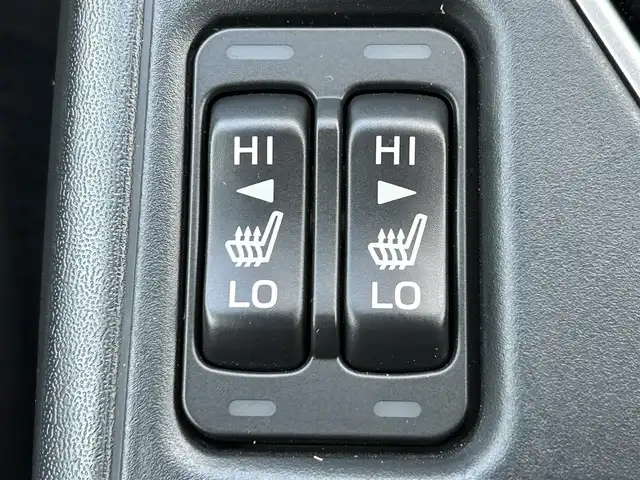 スバル インプレッサ ST－H 愛媛県 2024(令6)年 3.4万km アイスシルバーメタリック 登録時走行距離：33899Km/純正メーカーOPメモリナビ/フルセグTV/BT/AM/FM/ETC/Bカメラ/D+Nシートヒーター/D+Nパワーシート/ハンドルヒーター/追従クルコン/横滑り防止装置/衝突軽減システム/後コーナーセンサー/LEDヘッドライト/オートライト/フォグランプ/エンジンスタートボタン/スマートキー/スペアキー/純正アルミホイール