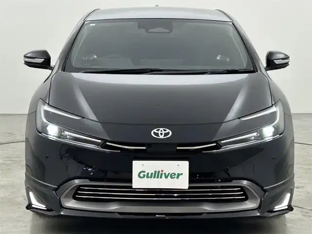 トヨタ プリウス Z 茨城県 2023(令5)年 2.3万km アティチュードブラックマイカ モデリスタエアロ　/サンルーフ　/純正ＤＡナビ　/全方位カメラ　/ビルトインＥＴＣ２．０　/デジタルルームミラー　/ＡＣＣ　/コーナーセンサー　/セーフティセンス　/衝突被害軽減　/パーキングアシスト　/パワーリアゲート