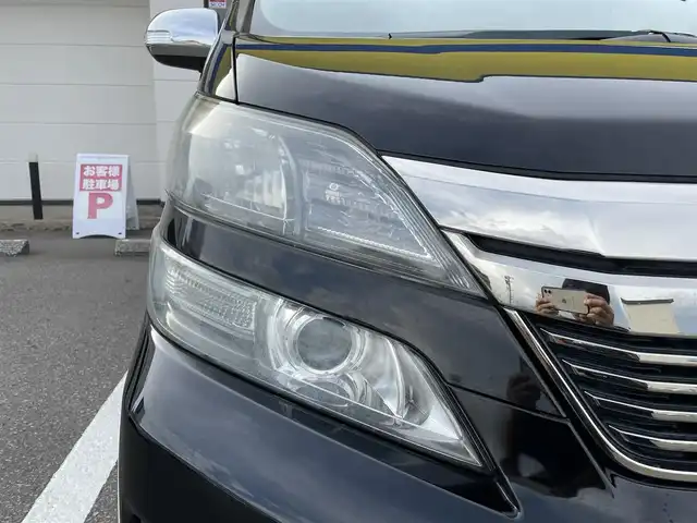 トヨタ ヴェルファイア 2．4Z 青森県 2013(平25)年 13.5万km ブラック (株)IDOMが運営する【じしゃロン青森店】の自社ローン専用車両になりますこちらは現金、またはオートローンご利用時の価格です。自社ローンご希望の方は別途その旨お申付け下さい。/ビルトインETC/両側パワースライドドア/純正フロアマット/キセノンライト/プッシュスタート/スマートキー/19インチアルミホイール装着