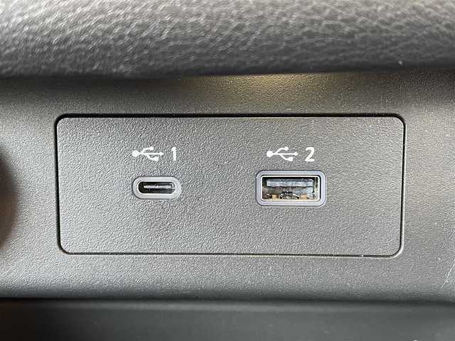 日産 エクストレイル X e－4ORCE 大分県 2024(令6)年 0.5万km ブリリアントホワイトパール 4WD/プロパイロット/純正12インチナビ/全方位カメラ/ステアリングスイッチ/ブラインドスポットモニター/シートヒーター/デジタルインナーミラー/LEDヘッドライト/ビルトインETC2.0/純正１８インチAW/純正フロアマット/スペアキー×1/保証書/取扱説明書