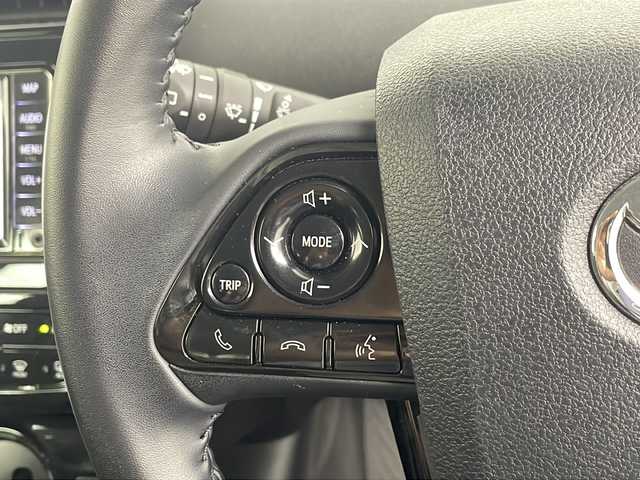 トヨタ プリウス S 埼玉県 2020(令2)年 1.9万km グレー 純正ナビ/防犯カメラ/Pスタート/社外フロアマット