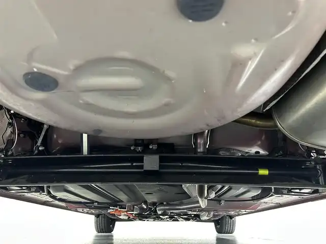 トヨタ シエンタ ハイブリッド 佐賀県 2022(令4)年 2.3万km センシュアルレッドマイカ 純正SDナビ（NSZT-W68T）/（CD/DVD/フルセグTV/Bluetooth）/トヨタセーフティセンス/衝突軽減ブレーキ/横滑り防止/レーンキープアシスト/コーナーセンサー/LEDヘッドライト/ステアリングヒーター/前席シートヒーター/電動格納ミラー/前後ドライブレコーダー/ETC/オートマチックハイビーム/スマートキー/スペアキー