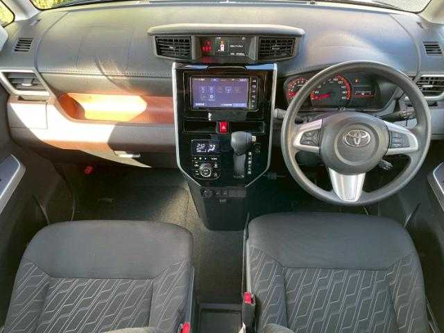 トヨタ タンク G コージーエディション 岩手県 2018(平30)年 5万km プラムブラウンパールクリスタルシャイン 純正ＳＤナビ　Ｂｌｕｅｔｏｏｔｈ／ＣＤ／ＤＶＤ／フルセグＴＶ　/バックカメラ　/シートヒーター　/両側パワースライドドア　/純正ドライブレコーダー　/ＥＴＣ２．０　/クルーズコントロール　/コーナーセンサー/アイドリングストップ