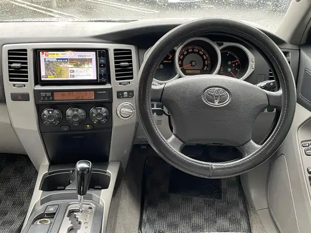 トヨタ ハイラックス サーフ SSR－X 香川県 2008(平20)年 13.7万km シルバーM carrozzeriaナビ/(AVIC-RW710)/フルセグTV/HDMI/USB/BT/SD/フロントドライブレコーダー/バックカメラ/キーレス/4WD/ETC/純正16インチアルミ/ドアバイザー/オートライト/フロントフォグ/取扱説明書/保証書