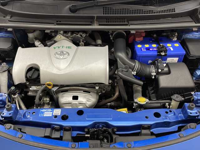 トヨタ シエンタ G 長崎県 2017(平29)年 7.2万km コバルトブルーメタリック 禁煙車/社外メモリナビ/(DVD/フルセグTV/Bluetooth/)/バックカメラ/ビルトインETC/純正ヘッドランプ/ハロゲンライト/両側パワースライドドア/前後ドライブレコーダー/純正フロアマット/横滑り防止機能/スマートキー/三列シート/取説