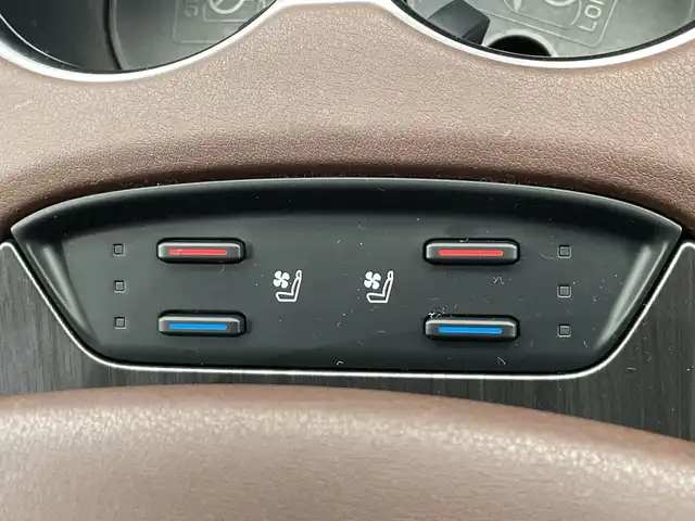 トヨタ ハリアー ハイブリッド Z レザーパッケージ 栃木県 2020(令2)年 3.3万km プレシャスブラックパール JBLプレミアムサウンド/純正12.3インチナビ/(フルセグTV・Bluetooth・USB・AUX・Miracast)/調光パノラマルーフ/本革シート/全方位カメラ/バックカメラ/トヨタセーフティセンス/　・プリクラッシュセーフティ/　・レーンキープアシストシステム/　・オートクルーズコントロール/　・オートハイビーム/　・BSM/前後コーナーセンサー/前席パワーシート/前席シートヒーター・シートクーラー/パワーバックドア/LEDヘッドライト/オートライト/フォグランプ/ステアリングヒーター/純正１９インチアルミホイール/取扱説明書/保証書
