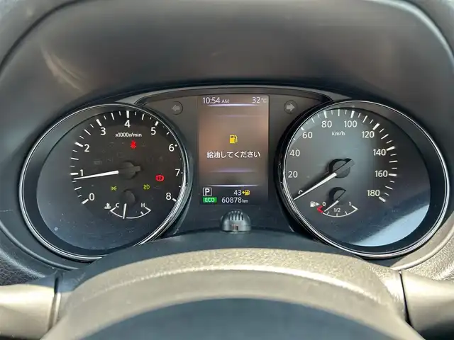 日産 エクストレイル 20X 大阪府 2018(平30)年 6.1万km ブリリアントホワイトパール 純正９インチナビ/   フルセグTV/CD/DVD/Bluetooth/バックモニター/衝突軽減ブレーキ/横滑り防止装置/コーナーセンサー/電動リアゲート/アイドリングストップ/オートマチックハイビーム/前方ドライブレコーダー/純正18インチアルミホイール/ルーフレール/純正フロアマット/プッシュスタート/スマートキー/ＥＴＣ　/ＬＥＤ/禁煙車