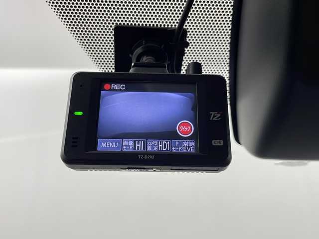 トヨタ ＲＡＶ４ G 埼玉県 2020(令2)年 2.2万km アティチュードブラックマイカ 社外ナビ　/バックカメラ　/電動リアゲート　/ＥＴＣ　/メモリ付きパワーシート　/前方ドライブレコーダー　/ステアリングヒーター　/シートヒーター　/オートマティックハイビーム　/ブレードホールド　/純正アルミホイール/アダプティブクルーズコントロール/純正フロアマット/フロントフォグランプ