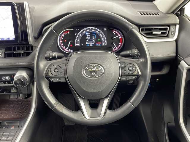 トヨタ ＲＡＶ４ G 埼玉県 2020(令2)年 2.2万km アティチュードブラックマイカ 社外ナビ　/バックカメラ　/電動リアゲート　/ＥＴＣ　/メモリ付きパワーシート　/前方ドライブレコーダー　/ステアリングヒーター　/シートヒーター　/オートマティックハイビーム　/ブレードホールド　/純正アルミホイール/アダプティブクルーズコントロール/純正フロアマット/フロントフォグランプ