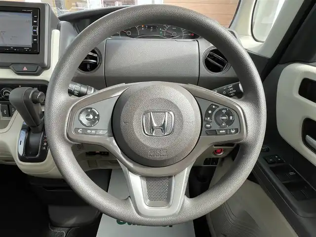 ホンダ Ｎ ＢＯＸ G L ホンダセンシング 宮崎県 2019(令1)年 2.9万km プラチナホワイトパール 純正ナビ(フルセグTV・Bluetooth・CD/DVD)/バックカメラ/ETC/純正ドラレコ/片側パワスラ/ホンダセンシング/ACC/LEDライト/スマートキー/プッシュスタート/USB