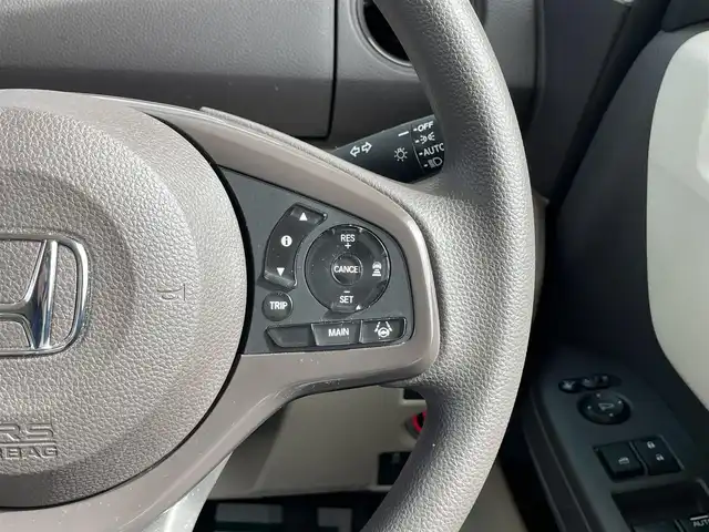 ホンダ Ｎ ＢＯＸ G L ホンダセンシング 宮崎県 2019(令1)年 2.9万km プラチナホワイトパール 純正ナビ(フルセグTV・Bluetooth・CD/DVD)/バックカメラ/ETC/純正ドラレコ/片側パワスラ/ホンダセンシング/ACC/LEDライト/スマートキー/プッシュスタート/USB