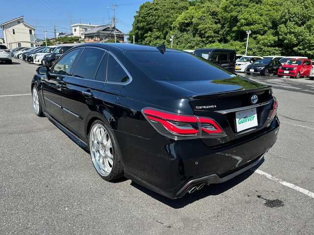 トヨタ クラウン ハイブリッド RS リミテッド 大阪府 2020(令2)年 2.5万km ブラック ナビ　/フルセグ　/バックカメラ　/ＴＥＩＮ車高調　/ＡＩＭＧＡＩＮ２０インチアルミホイール　/ハーフレザーシート　/シートヒーター　/ステアリングヒーター　/ブラインドスポットモニター　/シーケンシャルウインカー/ETC