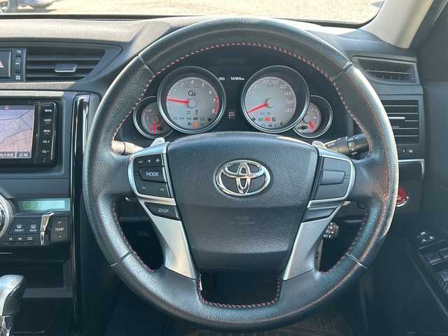 トヨタ マークＸ 250G Sパッケージ G’s 千葉県 2015(平27)年 5.7万km ホワイトパールクリスタルシャイン ナビNSZT-W64　バックカメラ　フリップダウンモニター　クルコン　ETC　フルセグ　BT　スマートキー　パドルシフト　ハーフレザー　トランクスポイラー　外サス　19インチAW　HID　オートライト