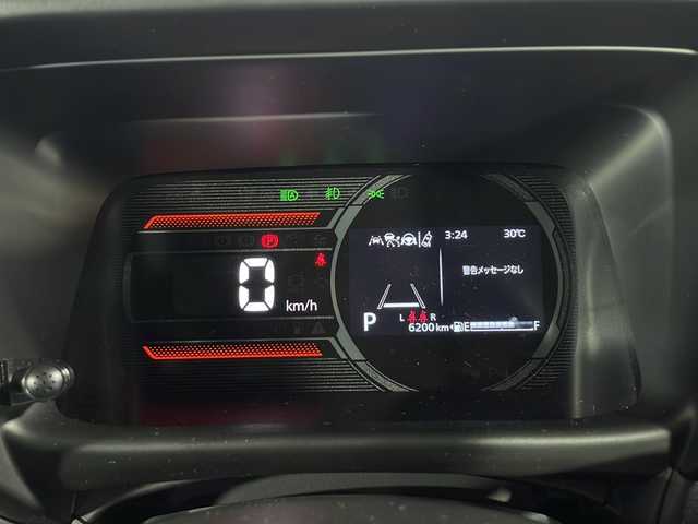 スズキ スペーシア ギア HYBRID XZ 沖縄県 2024(令6)年 0.7万km ベージュⅡ 禁煙車/県外仕入れ/社外ナビ/【CD/ワンセグTV/BT】/バックカメラ/両側パワースライドドア/ETC/後席サーキュレーター/衝突被害軽減システム/レーンキープアシスト/レーダークルーズコントロール/１４インチ純正アルミ/LEDヘッドライト/スマートキー