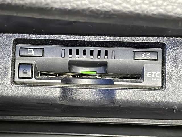 トヨタ ハリアー プログレス 広島県 2018(平30)年 5.9万km ブラック モデリスタフルエアロ/JBL/メーカー9型ナビ/パノラミックビューモニター/パワーバックドア/パワーシート/セーフティセンス/・プリクラッシュセーフティ/・レーンディパーチャーアラート/・アダプティブハイビーム/・レーダークルーズコントロール/パーキングサポートブレーキ/電動パーキングブレーキ/オートブレーキホールド/LEDヘッドランプ/フォグランプ/純正18インチAW/ETC/ドライブレコーダー