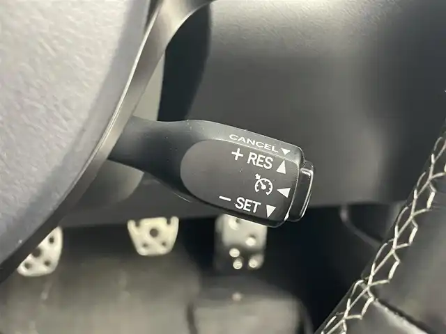 トヨタ ＧＲ８６ RZ 茨城県 2022(令4)年 1万km クリスタルホワイトパール 純正ナビ/バックカメラ/ワンセグ/BSD/RCTA/クルーズコントロール/ETC/シートヒーター/純正18インチAW/LEDヘッドライト/スマートキー