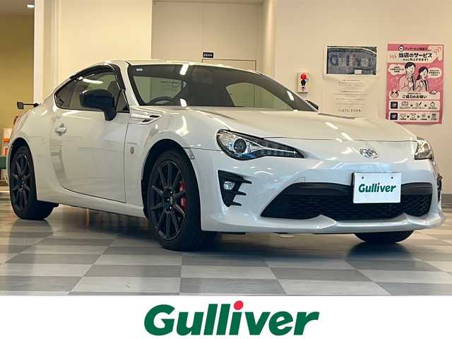 トヨタ ８６ GT リミテッド ブラックPKG 岐阜県 2019(平31)年 7万km クリスタルホワイトパール 純正ナビ/フルセグテレビ/Bluetooth/ETC/黒ハーフレザーシート/シートヒーター/クルーズコントロール/スマートキー/バックモニター/LEDライト/トランクスポイラー/プッシュスタート/純正フロアマット