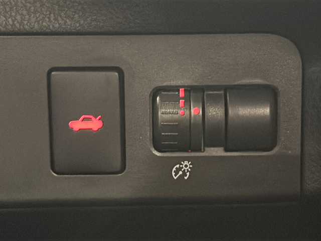 トヨタ ８６ GT リミテッド ブラックPKG 岐阜県 2019(平31)年 7万km クリスタルホワイトパール 純正ナビ/フルセグテレビ/Bluetooth/ETC/黒ハーフレザーシート/シートヒーター/クルーズコントロール/スマートキー/バックモニター/LEDライト/トランクスポイラー/プッシュスタート/純正フロアマット