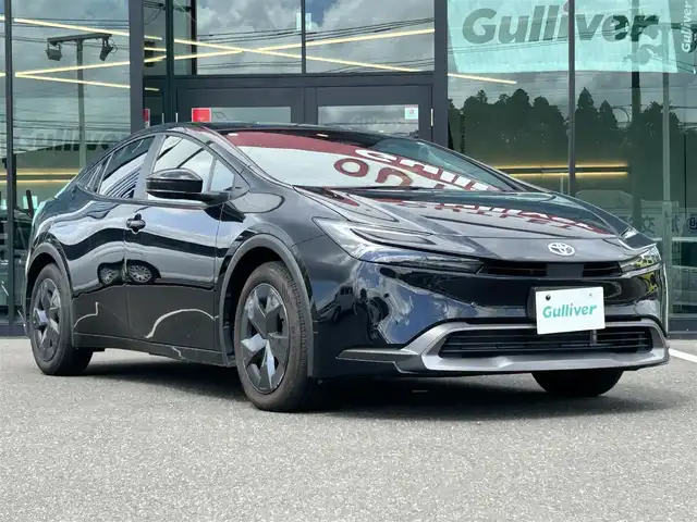トヨタ プリウス U 鹿児島県 2023(令5)年 1.2万km アティチュードブラックマイカ 純正メモリナビ/　　BT/フルセグ/バックカメラ/クリアランスソナー/レーダークルーズコントロール/LEDヘッドライト/USBポート/純正ビルトインETC2.0/スマートキー/ハイブリッド車/オートライト