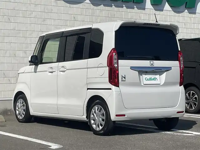 ホンダ Ｎ ＢＯＸ G EX ターボ ホンダセンシング 宮崎県 2020(令2)年 2万km プラチナホワイトパール 純正ナビゲーション/AM FM CD DVD BT/ホンダセンシング/・衝突軽減ブレーキ/・レーンキープアシスト/バックカメラ/ETC車載器/前後ドライブレコーダー/OPフロントグリル/OPRrスポイラー/レーダークルーズコントロール/LEDヘッドライト/スマートキー/プッシュスタート/両側パワースライドドア