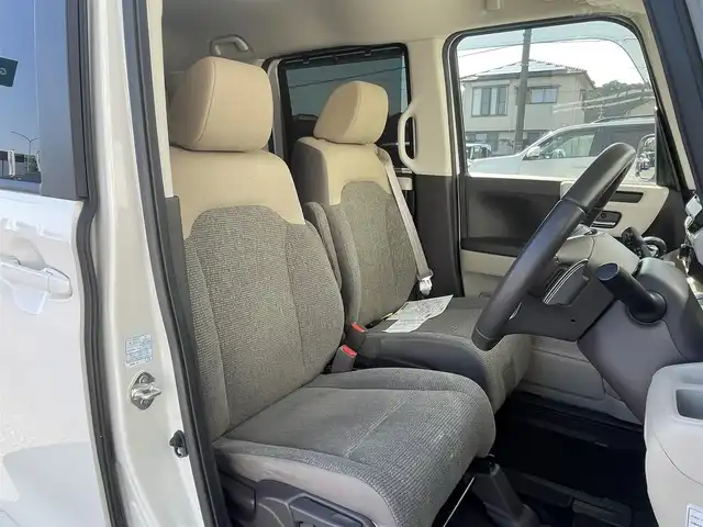 ホンダ Ｎ ＢＯＸ G EX ターボ ホンダセンシング 宮崎県 2020(令2)年 2万km プラチナホワイトパール 純正ナビゲーション/AM FM CD DVD BT/ホンダセンシング/・衝突軽減ブレーキ/・レーンキープアシスト/バックカメラ/ETC車載器/前後ドライブレコーダー/OPフロントグリル/OPRrスポイラー/レーダークルーズコントロール/LEDヘッドライト/スマートキー/プッシュスタート/両側パワースライドドア