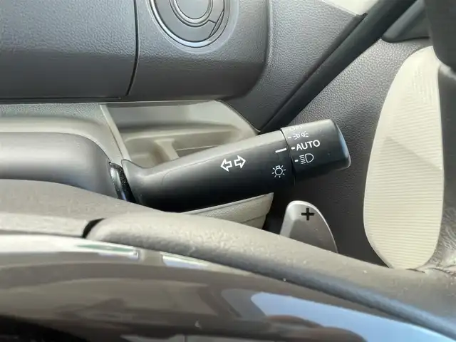 ホンダ Ｎ ＢＯＸ G EX ターボ ホンダセンシング 宮崎県 2020(令2)年 2万km プラチナホワイトパール 純正ナビゲーション/AM FM CD DVD BT/ホンダセンシング/・衝突軽減ブレーキ/・レーンキープアシスト/バックカメラ/ETC車載器/前後ドライブレコーダー/OPフロントグリル/OPRrスポイラー/レーダークルーズコントロール/LEDヘッドライト/スマートキー/プッシュスタート/両側パワースライドドア