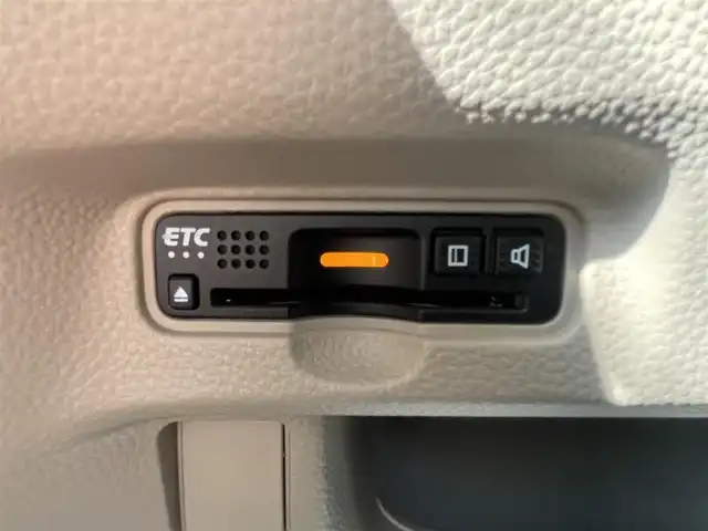 ホンダ Ｎ ＢＯＸ G EX ターボ ホンダセンシング 宮崎県 2020(令2)年 2万km プラチナホワイトパール 純正ナビゲーション/AM FM CD DVD BT/ホンダセンシング/・衝突軽減ブレーキ/・レーンキープアシスト/バックカメラ/ETC車載器/前後ドライブレコーダー/OPフロントグリル/OPRrスポイラー/レーダークルーズコントロール/LEDヘッドライト/スマートキー/プッシュスタート/両側パワースライドドア