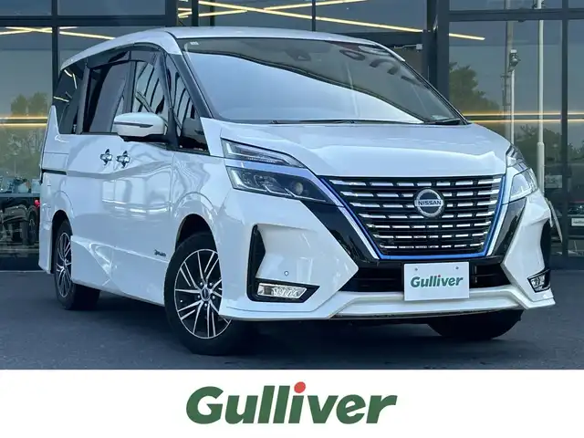 日産 セレナ e－パワー ハイウェイスター V 栃木県 2020(令2)年 4.7万km ブリリアントホワイトパール エマージェンシーブレーキ/純正10インチナビ/フルセグTV/DVD/Blu-ray/Bluetooth/アラウンドビューモニター/純正フリップダウンモニター/ドライブレコーダー/ETC/プロパイロット/インテリジェントルームミラー/両側ハンズフリーパワースライドドア/シートヒーター/ステアリングヒーター/サマータイヤ＋純正AW積込/コーナーセンサー/純正フロアマット/ステアリングリモコン