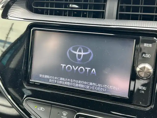 トヨタ アクア G 大阪府 2017(平29)年 4.2万km クリアエメラルドパールクリスタルシャイン 純正ナビ/   フルセグTV/CD/DVD/Bluetooth/バックモニター/衝突軽減ブレーキ/横滑り防止装置/コーナセンサー/クルーズコントロール/レーンキープアシスト/ステアリングスイッチ/オートマチックハイビーム/純正フロアマット/プッシュスタート/スマートキー/ＥＴＣ/ＬＥＤライト
