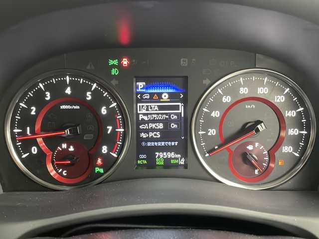 トヨタ ヴェルファイア Z Gエディション 熊本県 2018(平30)年 8万km ホワイトパールクリスタルシャイン ＪＢＬプレミアムサウンド　/駐車支援システム　/メーカー純正ナビ/CD/DVD/ Bluetooth/SD/AM/FM/フリップダウンモニター/バックカメラ/前方ドライブレコーダー　/サンルーフ　/1.2列目パワーシート/前席シートヒーターシートクーラー/オットマン/革巻きステアリング/ステアリングヒーター/ステアリングリモコン/革シート/エアシート　/シートヒーター　/クルーズコントロール　/社外エアロ　/社外サス/純正AW/純正フロアマット/純正ドアバイザー/スマートキー/スペアキー×１