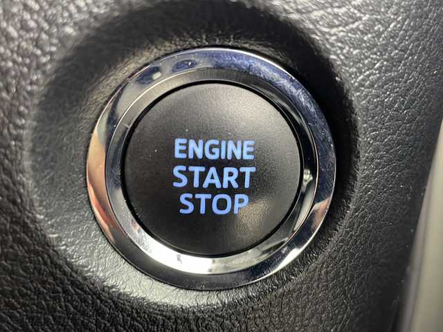 トヨタ ヴェルファイア Z Gエディション 熊本県 2018(平30)年 8万km ホワイトパールクリスタルシャイン ＪＢＬプレミアムサウンド　/駐車支援システム　/メーカー純正ナビ/CD/DVD/ Bluetooth/SD/AM/FM/フリップダウンモニター/バックカメラ/前方ドライブレコーダー　/サンルーフ　/1.2列目パワーシート/前席シートヒーターシートクーラー/オットマン/革巻きステアリング/ステアリングヒーター/ステアリングリモコン/革シート/エアシート　/シートヒーター　/クルーズコントロール　/社外エアロ　/社外サス/純正AW/純正フロアマット/純正ドアバイザー/スマートキー/スペアキー×１