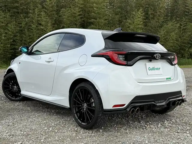 トヨタ ＧＲヤリス RS 兵庫県 2021(令3)年 4.2万km プラチナホワイトパールマイカ 純正ナビ/バックカメラ/ETC2.0/シートヒーター/ステアリングヒーター/純正18インチアルミホイール/電子パーキングブレーキ/プッシュスタート＆スマートキー
