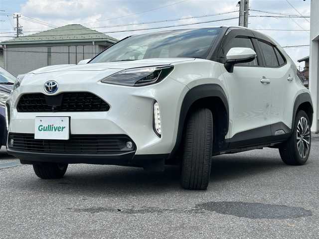 トヨタ ヤリスクロス ハイブリッド Z 岐阜県 2021(令3)年 1.1万km ホワイトパールクリスタルシャイン 純正SDナビ/衝突軽減ブレーキ/全方位カメラ/LEDヘッドライト/コーナーセンサー/レーンキープアシスト/前後ドライブレコーダー/前席シートヒーター/純正AW18インチ/クルーズコントロール/D席パワーシート/ETC2.0/スマートキー