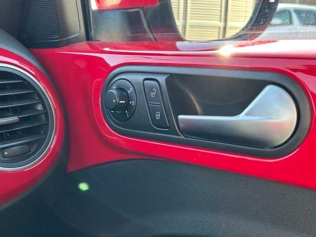 フォルクスワーゲン ザ・ビートル デザイン レザーパッケージ 千葉県 2012(平24)年 13.9万km トルネードレッド Bluetooth/D/N席シートヒーター/ステアリングスイッチ/レザーシート/オートライト/バックカメラ/横滑り防止装置/ETC/ABS/MTモード付AT/リモコンキー/ドライブレコーダー