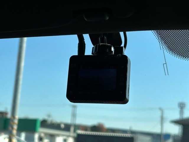 フォルクスワーゲン ザ・ビートル デザイン レザーパッケージ 千葉県 2012(平24)年 13.9万km トルネードレッド Bluetooth/D/N席シートヒーター/ステアリングスイッチ/レザーシート/オートライト/バックカメラ/横滑り防止装置/ETC/ABS/MTモード付AT/リモコンキー/ドライブレコーダー