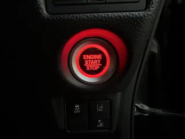 ホンダ Ｎ ＢＯＸ カスタム G L ターボ ホンダセンシング 長崎県 2019(令1)年 7.9万km クリスタルブラックパール 純正８インチナビ/（CD/BT/DVD）/フルセグテレビ/バックカメラ/クルーズコントロール/プッシュスタート/両側パワースライドドア/ETC/ハーフレザーシート/LEDライト/ドライブレコーダー/ワンオーナー/１５インチアルミホイール