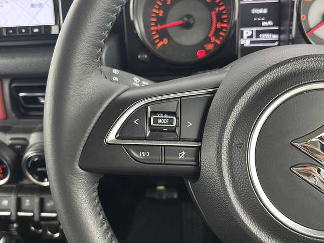 スズキ ジムニー XC 愛知県 2024(令6)年 1.4万km ジャングルグリーン 純正8インチナビ/・フルセグTV/・Bluetooth/・バックカメラ/ETC2.0/前席シートヒーター/前後ドライブレコーダー/クルーズコントロール/LEDヘッドライト/純正16インチAW/純正フロアマット/スペアキー有/取扱説明書