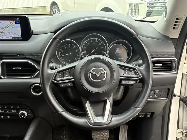 マツダ ＣＸ－５ 20S プロアクティブ 埼玉県 2019(令1)年 3万km スノーフレイクホワイトパールマイカ BOSEプレミアムサウンド/360°ビュー・モニター/バックカメラ/レーダークルーズコントロール/レーンキープアシスト/パワーバックドア/前後コーナーセンサー/ヘッドアップディスプレイ（HUD）/ブラインドスポットモニター（BSM）/純正ナビ・オーディオ/（フルセグTV/BT/CD/DVD/FM/AM）/前席シートヒーター/ドライブレコーダー/ETC/革巻きステアリング/ステアリングヒーター/電動格納ミラー/ドアバイザー/オートライト/プッシュスタート