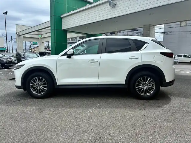 マツダ ＣＸ－５ 20S プロアクティブ 埼玉県 2019(令1)年 3万km スノーフレイクホワイトパールマイカ BOSEプレミアムサウンド/360°ビュー・モニター/バックカメラ/レーダークルーズコントロール/レーンキープアシスト/パワーバックドア/前後コーナーセンサー/ヘッドアップディスプレイ（HUD）/ブラインドスポットモニター（BSM）/純正ナビ・オーディオ/（フルセグTV/BT/CD/DVD/FM/AM）/前席シートヒーター/ドライブレコーダー/ETC/革巻きステアリング/ステアリングヒーター/電動格納ミラー/ドアバイザー/オートライト/プッシュスタート