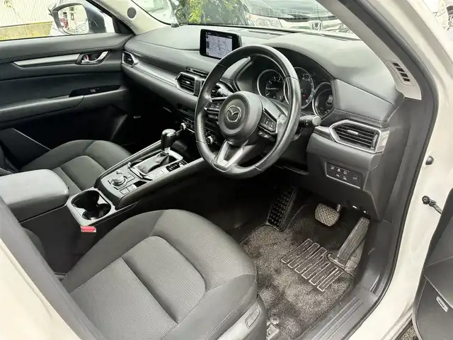 マツダ ＣＸ－５ 20S プロアクティブ 埼玉県 2019(令1)年 3万km スノーフレイクホワイトパールマイカ BOSEプレミアムサウンド/360°ビュー・モニター/バックカメラ/レーダークルーズコントロール/レーンキープアシスト/パワーバックドア/前後コーナーセンサー/ヘッドアップディスプレイ（HUD）/ブラインドスポットモニター（BSM）/純正ナビ・オーディオ/（フルセグTV/BT/CD/DVD/FM/AM）/前席シートヒーター/ドライブレコーダー/ETC/革巻きステアリング/ステアリングヒーター/電動格納ミラー/ドアバイザー/オートライト/プッシュスタート