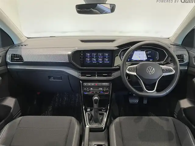 フォルクスワーゲン ＶＷ Ｔ－クロス TSI スタイル 福岡県 2022(令4)年 2.1万km ピュアホワイト セーフティＰＫＧ　/テクロノジーＰＫＧ　/デザインＰＫＧ　/ＤｉｓｃｏｖｅｒＰｒｏＰＫＧ　/デジタルメータークラスター　/ＡＣＣ／ＢＳＭ　/純正ナビ　　/Ｂカメラ　/Ｂｌｕｅｔｏｏｔｈ　/ＯＰ純正１８インチＡＷ