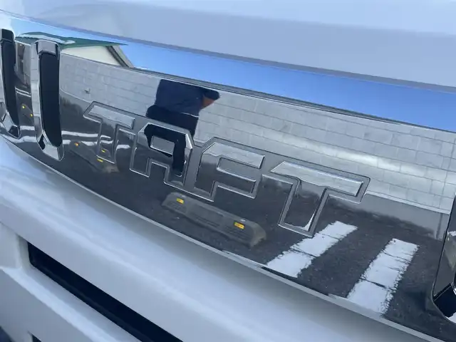 ダイハツ タフト G 宮崎県 2020(令2)年 3.8万km シャイニングホワイトパール 純正ナビゲーション/　AM FM BT TV/衝突軽減ブレーキ/バックカメラ/ドライブレコーダー/LEDヘッドライト/シートヒーター/電動パーキングブレーキ/ウィンカーミラー/スマートキー/プッシュスタート/電動格納ミラー/純正15インチアルミホイール/ハーフレザーシート/オートライト/アイドリングストップ