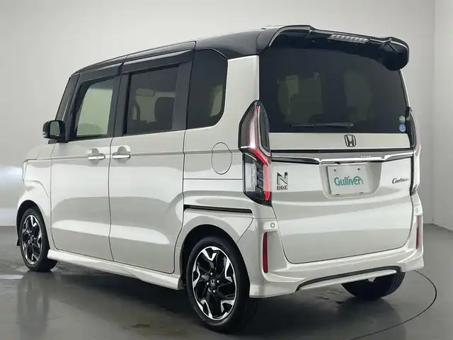 ホンダ Ｎ ＢＯＸ カスタム G EX ターボ ホンダセンシング 愛知県 2017(平29)年 5.8万km プレミアムホワイトパールⅡ 社外１１型ナビ　バックカメラ　両側パワスラ　禁煙車　Ｂｌｕｅｔｏｏｔｈ　フルセグＴＶ　パドルシフト　黒ハーフレザー　ホンダセンシング　衝突軽減　追従クルコン　誤発進抑制　ＨＤＭＩ　ＬＥＤオートライト