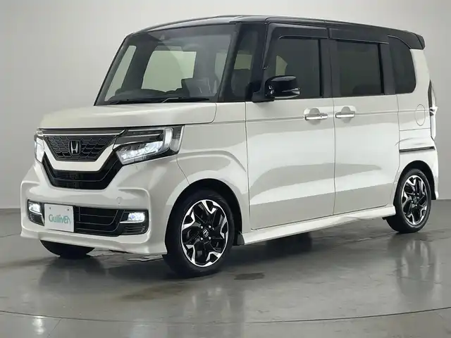 ホンダ Ｎ ＢＯＸ カスタム G EX ターボ ホンダセンシング 愛知県 2017(平29)年 5.8万km プレミアムホワイトパールⅡ 社外１１型ナビ　バックカメラ　両側パワスラ　禁煙車　Ｂｌｕｅｔｏｏｔｈ　フルセグＴＶ　パドルシフト　黒ハーフレザー　ホンダセンシング　衝突軽減　追従クルコン　誤発進抑制　ＨＤＭＩ　ＬＥＤオートライト